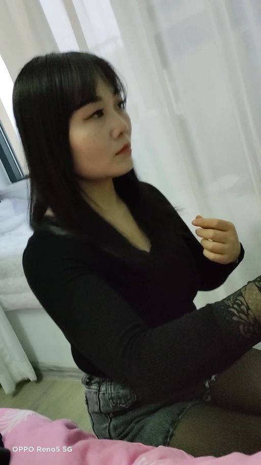 yf4nls55xxl.jpg