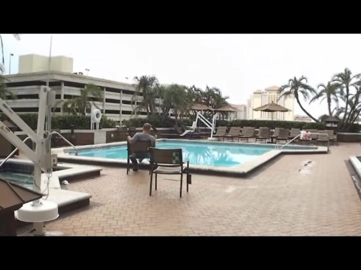 tbp4bmooxnf.jpg