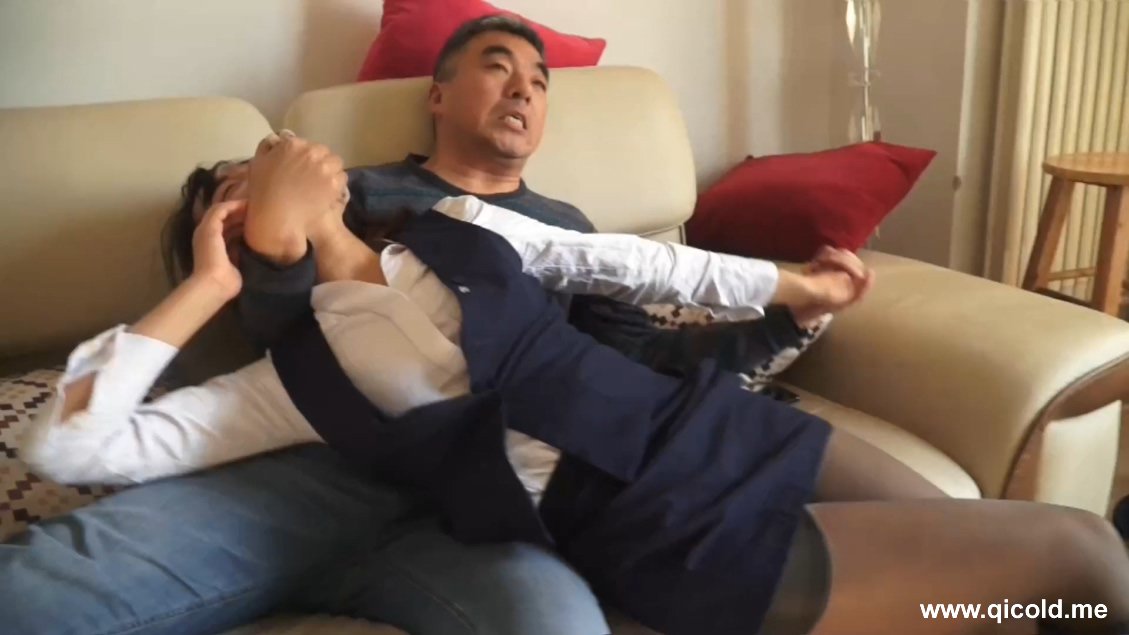 kqi45id3ixd.jpg