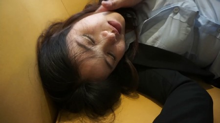 wwdxmnq5rb1.jpg