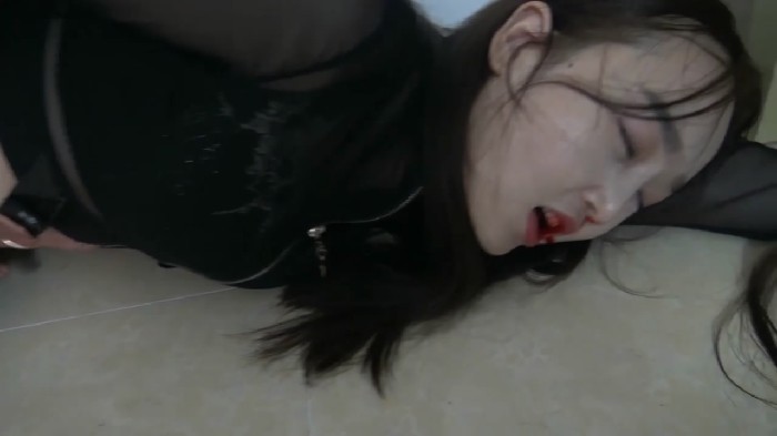 dp01cfyaomd.jpg